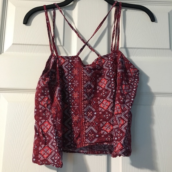 Red patterned crop top - Picture 2 of 4